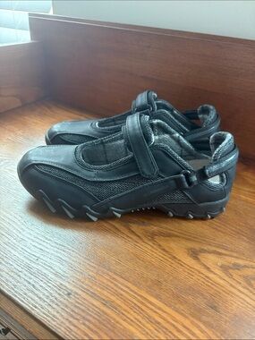 Nearly New Mephisto Allrounder Walking Shoes - Size 8.5